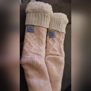 1 pair knitted slipper socks